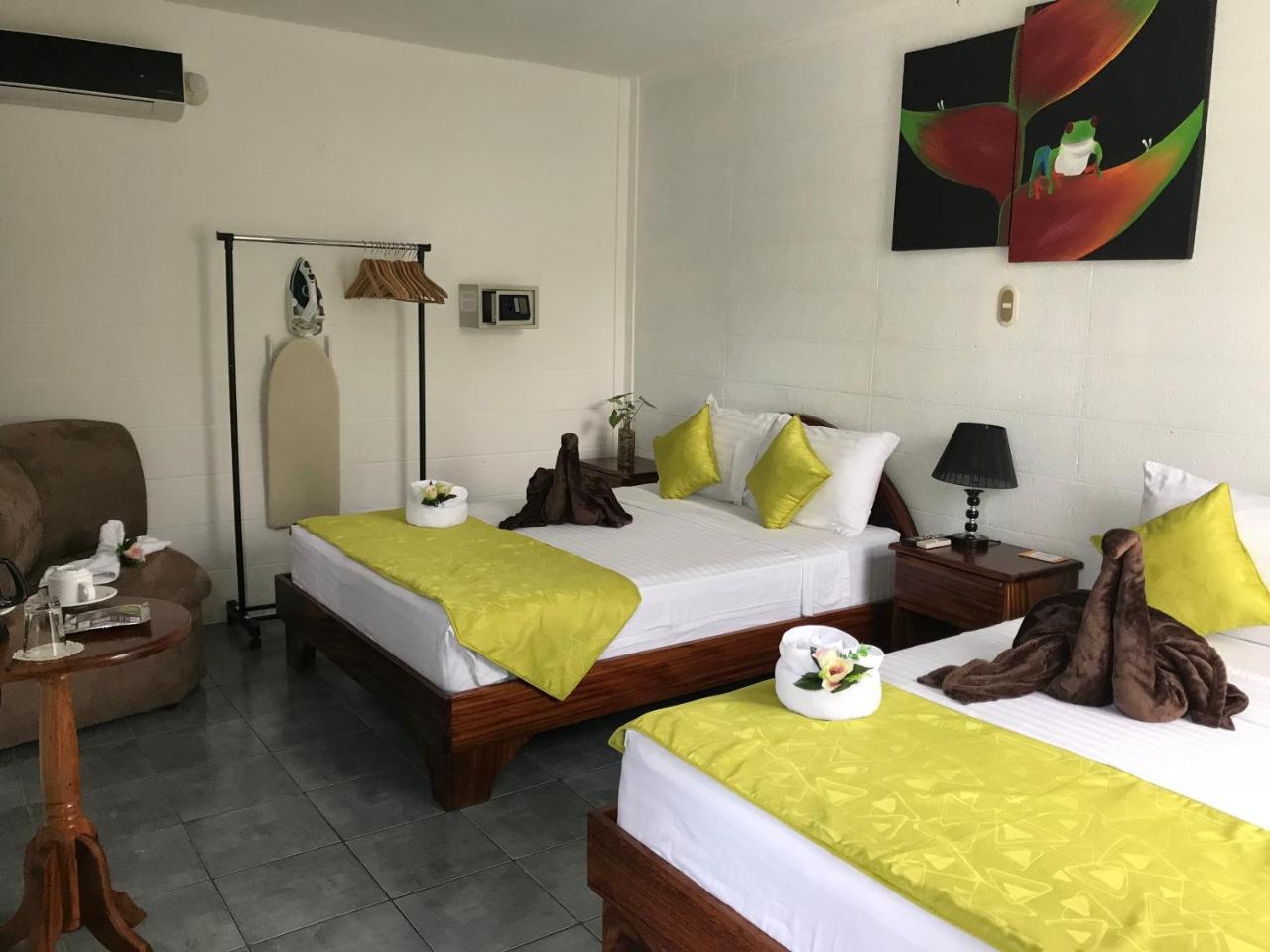 La Fortuna Backpackers Resort Εξωτερικό φωτογραφία